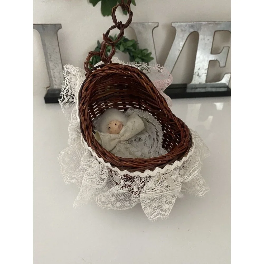 Hanging Wicker Doll Basket Vintage‎ Doll Bassinet with Angel Lace Doll Ornament